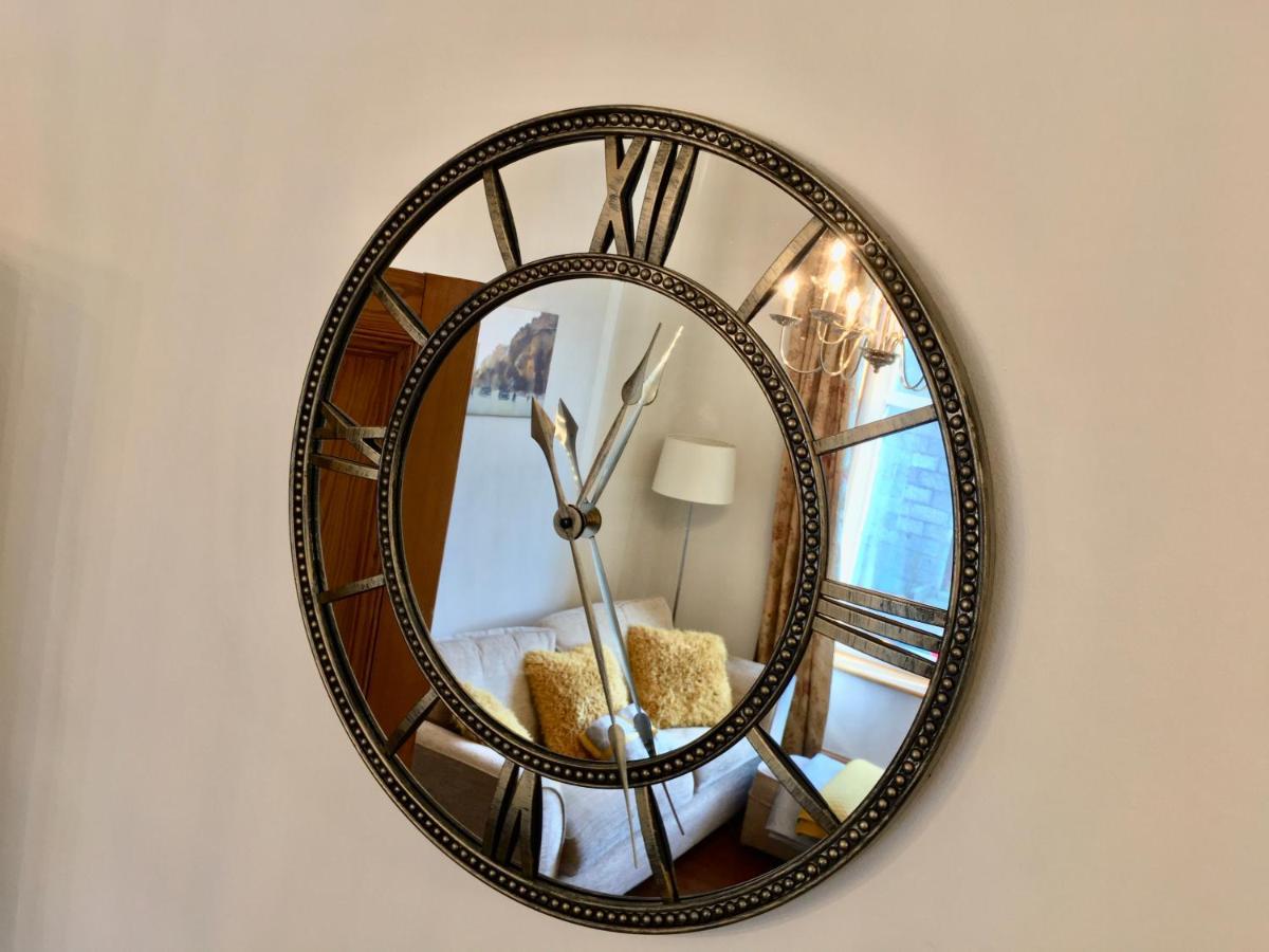 Cosy 2 Bedroom Central Apartment - Free Parking, Free Wifi Абърдийн Екстериор снимка